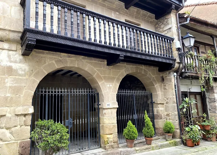 Daire Torreones De Cartes